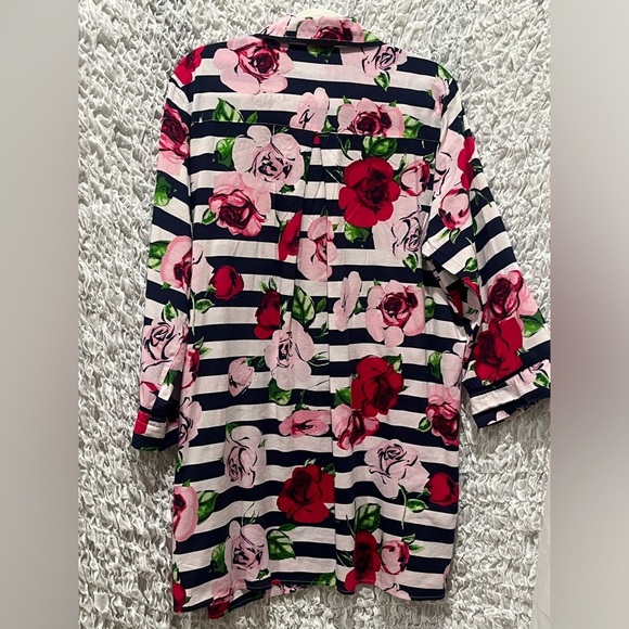 Kate Spade Navy and Red FLORAL WOMENS NIGHT SHIRT, RELAXED COTTAGECORE, SIZE XL - Picture 8 of 11
